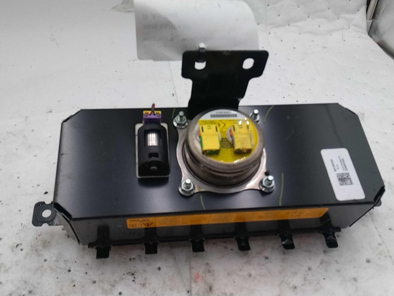 2020 Hyundai Santa Fe Right Instrument Panel Air Bag Grey 48K Miles OEM