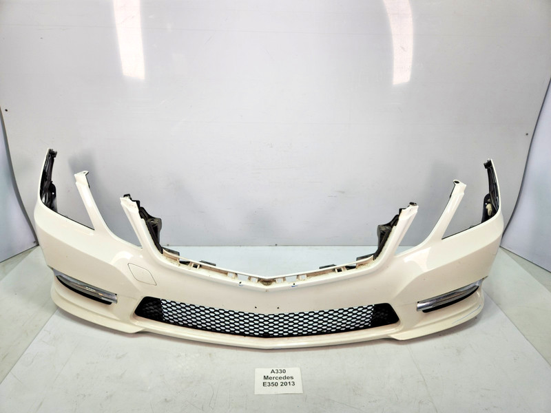 ✅ 10-13 OEM Mercedes W212 E350 Front Bumper Cover W/ Grille White 149U NOTE*