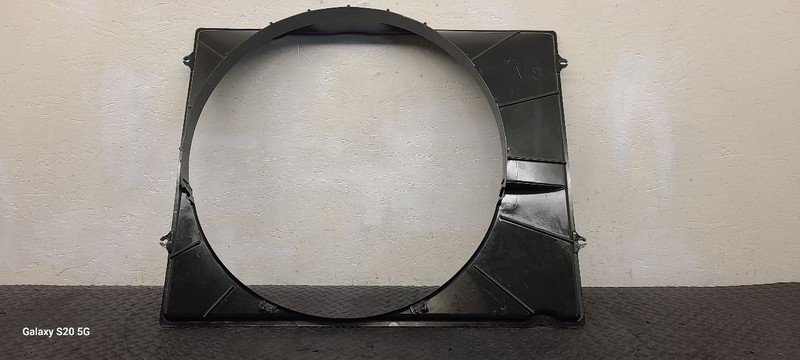 00-03 Toyota Tundra 4.7L Radiator Shroud OEM 16711-0F020