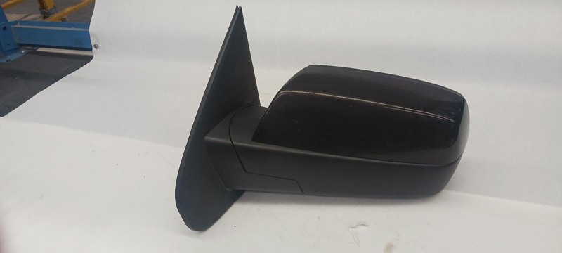 14-'19 CHEVROLET SILVERADO 1500 Left driver Door Mirror power OEM Grade B
