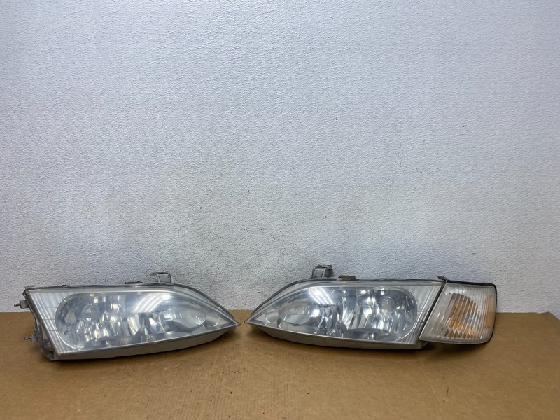 1997-2001 Lexus Es300 Left+Right Headlights Halogen AD4584 DW