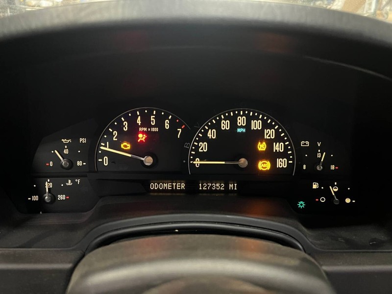 2006-2008 CADILLAC XLRINSTRUMENT CLUSTER GAUGE SPEEDOMETER W/ BEZEL & SWITCH