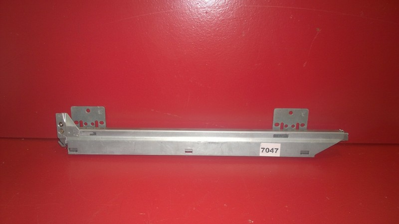 KENMORE REFRIGERATOR DRAWER LEFT GUIDE RAIL 550 0216 WD-7047