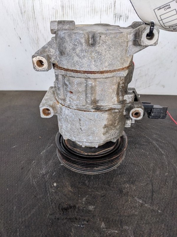 AC Compressor Fits 97-02 EXPEDITION 1180380