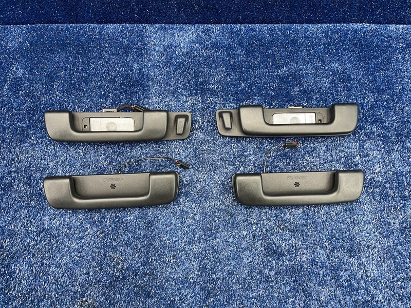 2016–2020 Cadillac CT6 Interior Roof Grab Handle Set OEM 23391915 23391911