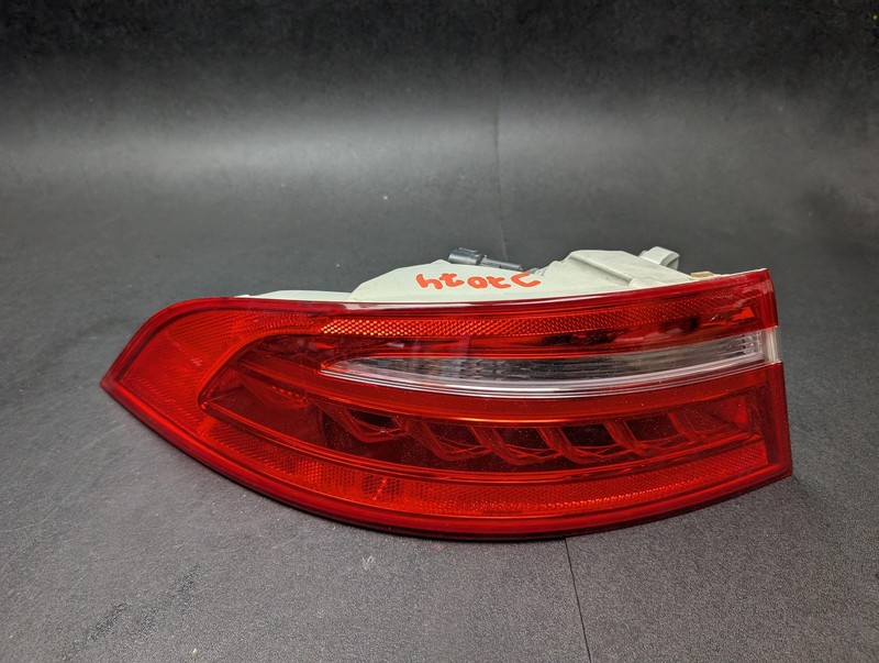 Left Outer Tail Light 2018 Jaguar XE S GX73-13405-BG 2019