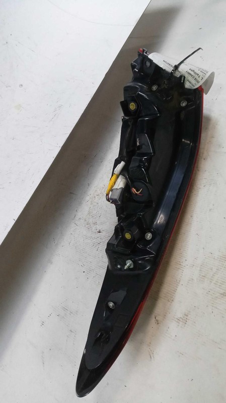 2018 Toyota Camry Left Tail Light Assembly RED OEM Used 75K Miles NJ25-18849