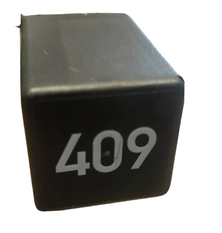 🚘 Volkswagen Fuel Pump Relay 1J0906383C #409