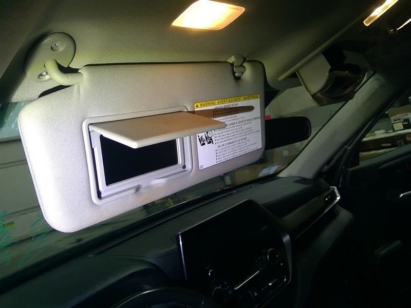 Driver Left Sun Visor Fits 20-25 HIGHLANDER 1780612