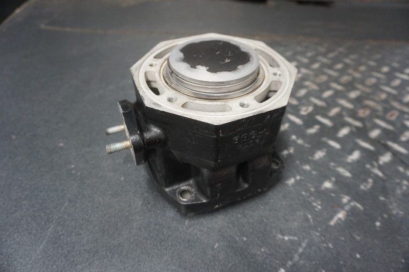 1993-2000 Arctic Cat OEM Cylinder Jug w/ Piston Ass'y Thundercat 900 3004-077