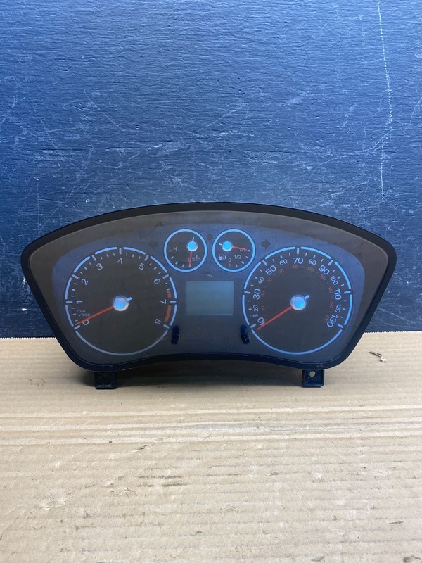 2011 to 2013 Ford Transit Connect Speedometer Gauge Cluster OEM AE4780 DG