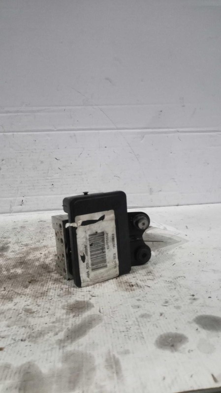 2014 Dodge Dart ABS Pump & Motor Assembly OEM 68232814AA 102k Miles