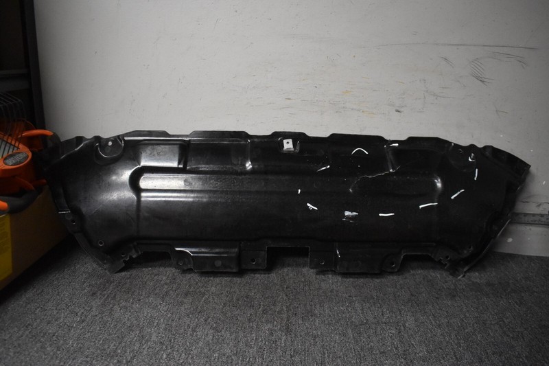 2016-2022 MERCEDES BENZ GLC300 FRONT SHIELD FACTORY OEM