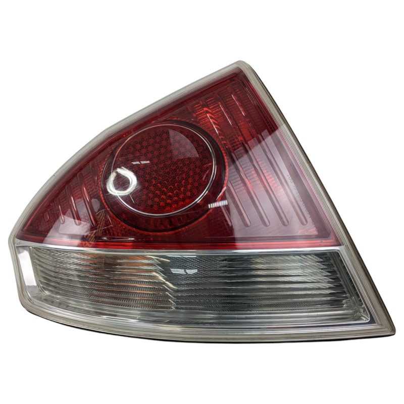 2003-2008 MASERATI QUATTROPORTE M139 REAR RIGHT PASSENGER TAIL LIGHT LAMP OEM