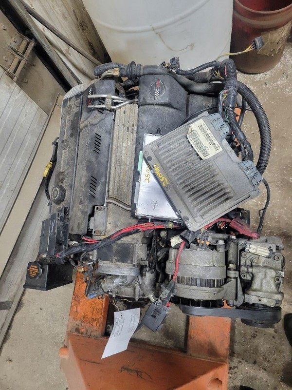 LT1 Engine 8-350 5.7L VIN P 8th Digit Fits 96-97 CAMARO 1704942