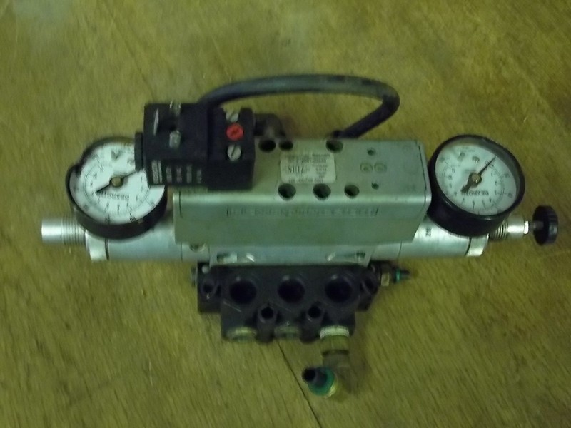Rexroth GT-010061-05440 Pressure Gauge Valve Assembly *FREE SHIPPING*
