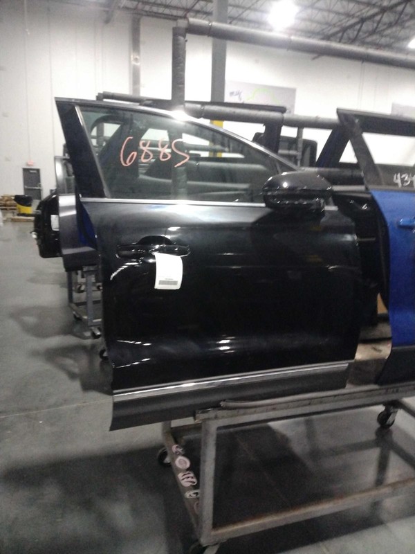 2017 Lincoln MKC Right Front Door Black 4DR SUV OEM Used Part 137321