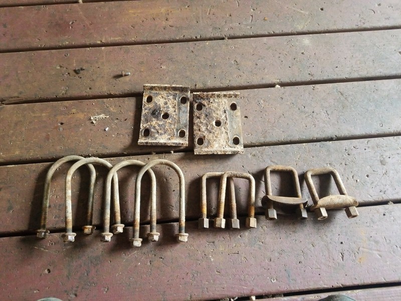 1950 Chevrolet Belair rear end drive shaft U bolt set U joint mounts leaf spring
