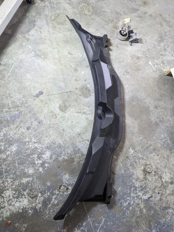 Cowl Vent Panel 2017 Jeep Patriot 04879446AE 2007 2008 2009 2010 2011 - 2016