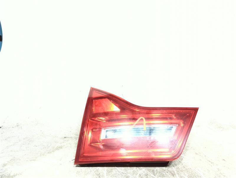 2008 Acura MDX Right Tail Light Assembly Silver 268577 - Used, 159K Miles