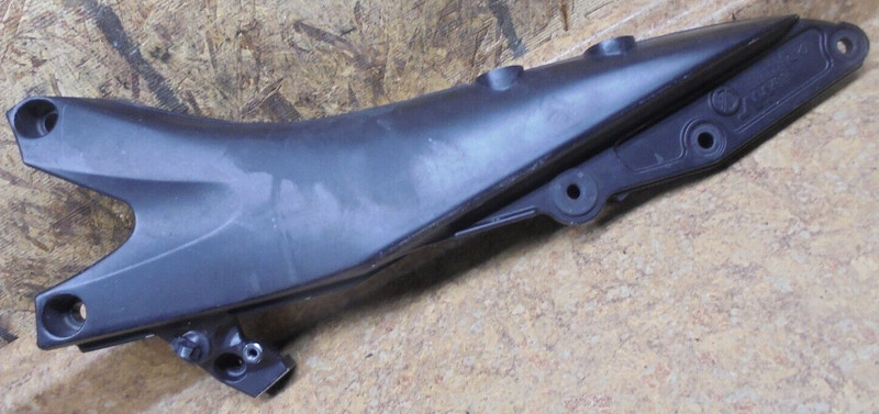 2007 Suzuki GSX-R600 GSXR 600 GSXR600 Rear Back Sub Frame Mount Brace Bar Right