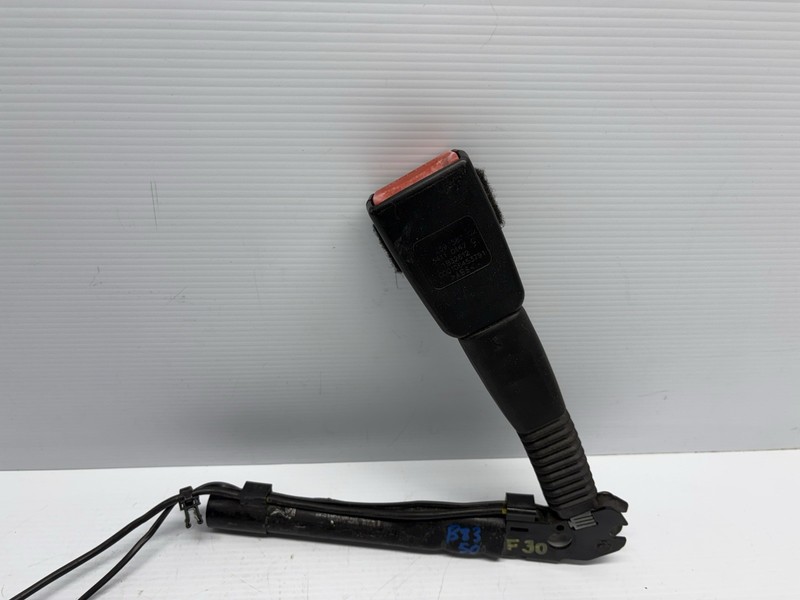 OEM BMW F30 F32 F36 F80 F82 F87 M3 Front Left Driver Seat Belt Buckle Tensioner