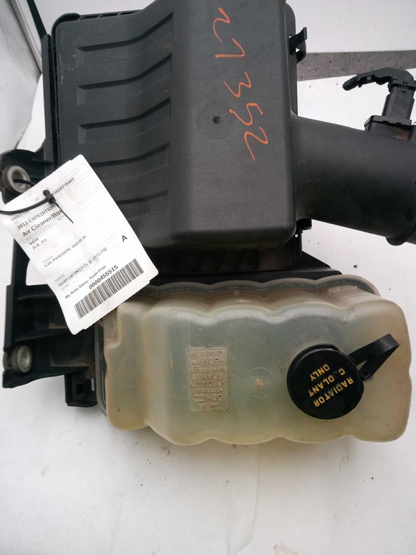 2013 Ford Expedition Air Cleaner Assembly OEM AL1Z8A080A 5.4L Silver Used