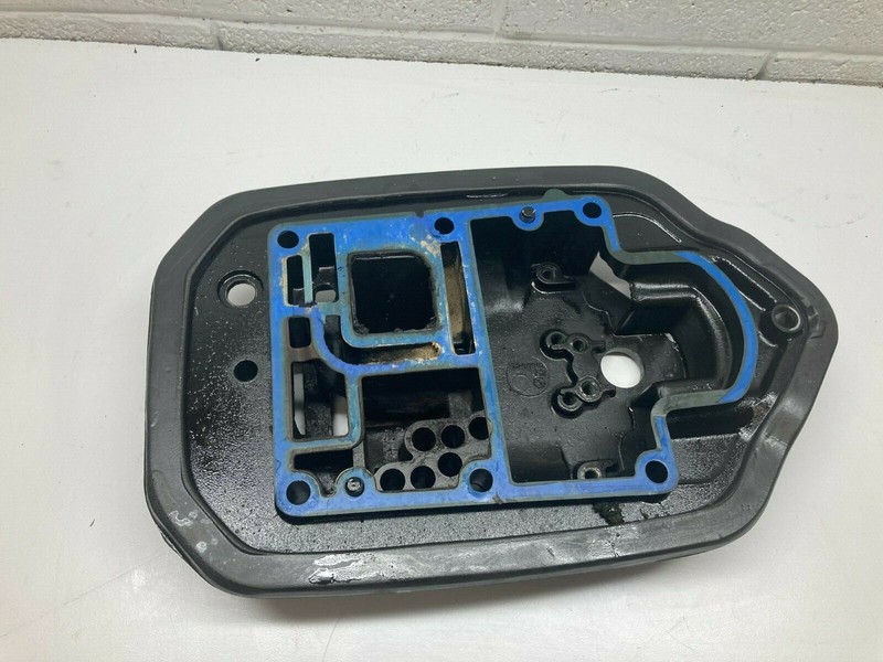Q4 Mercury 60 HP 2 Stroke Exhaust Plate Assembly PN 19653T2 Fits 1991-1997