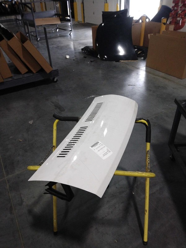 2016 RAM ProMaster 1500 VAN Hood Panel White OEM 68095724AA 144K Miles