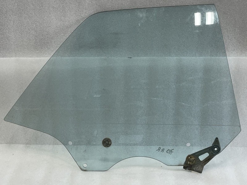 1990 1991 LEXUS ES250 RIGHT PASSENGER SIDE REAR DOOR GLASS WINDOW 68113-32070