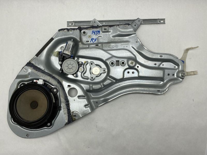 Right Passenger Side Front Door Window Regulator Fits 2010-2013 Kia Soul 82789