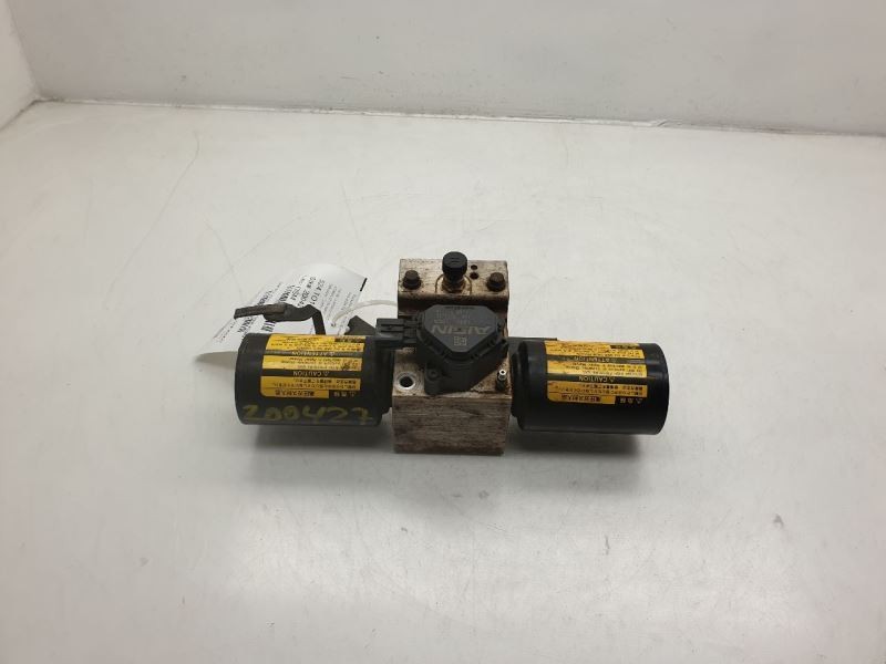 2010 TOYOTA 4 RUNNER STABILIZER CONTROL WITH ACCUMULATOR