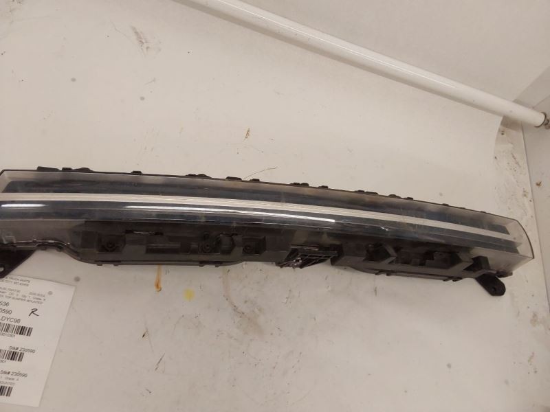 Corner/Park Light Daytime Running Lamps Center Fits 20-22 SOUL 3010301