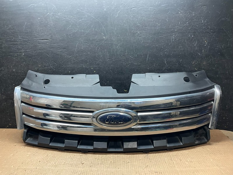 2008 to 2009 Ford Taurus Front Upper Grill Grille Chrome OEM y6448 DG