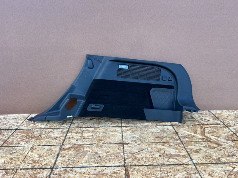 FORD MUSTANG MACH-E 2021-2026 OEM REAR RIGHT TRUNK QUARTER PANEL TRIM COVER