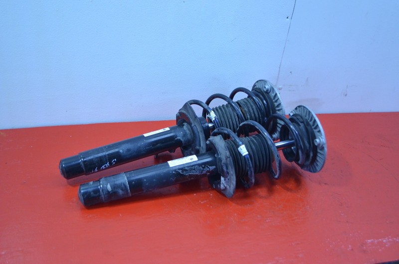 12-18 BMW F30 3 SERIES FRONT LEFT / RIGHT SHOCK STRUT ABSORBER SET OEM