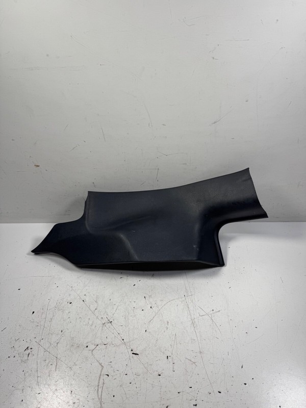 07-011 Honda CR-V Left Rear Door Sill Molding 84261-SWA-A010 OEM