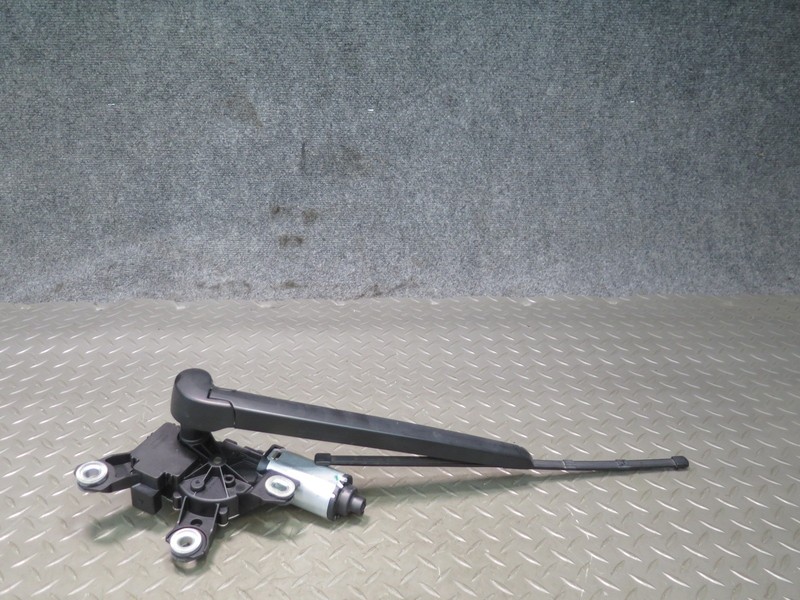 2011-2018 PORSCHE CAYENNE 958 REAR TRUNK TAILGATE LIFTGATE WIPER MOTOR W ARM