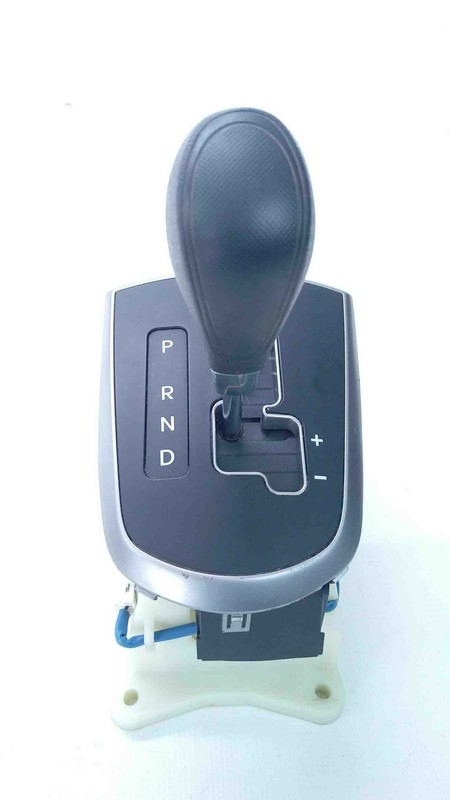 2015 Hyundai Accent Automatic Transmission Floor Shifter Assembly Auto Stick