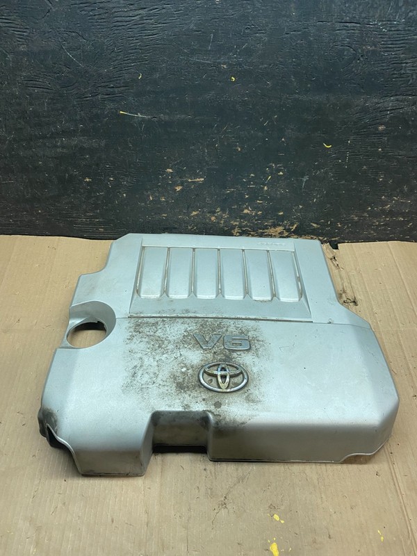2008 to 2010 Toyota Highlander Top Engine Cover Lid OEM w4852 DG
