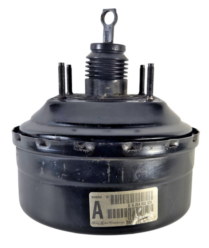 2003 2004 2005 Lincoln Town Car 4.6L Power Brake Booster OEM 3W1Z2005AA