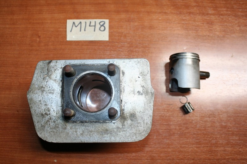 1975 Suzuki GT 185 Cylinder Jug Bore Piston Set Left 49mm OEM 75 G