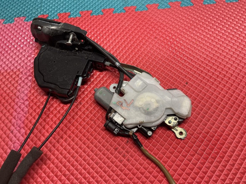 07-17 LEXUS LS460 REAR DRIVER SOFT CLOSE LOCK LATCH ACTUATOR MOTOR OEM