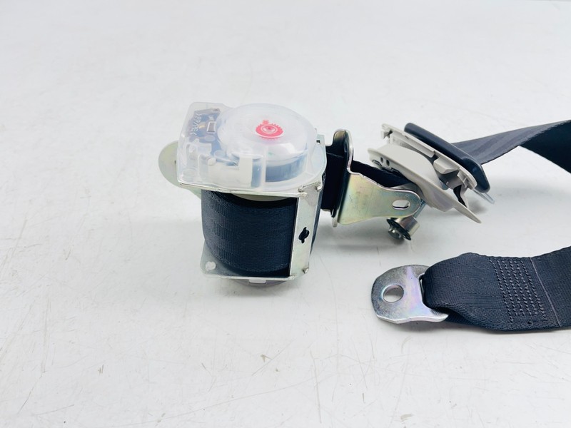 2011–2014 Lexus CT200h Rear Right Passenger Side Seat Belt Retractor OEM