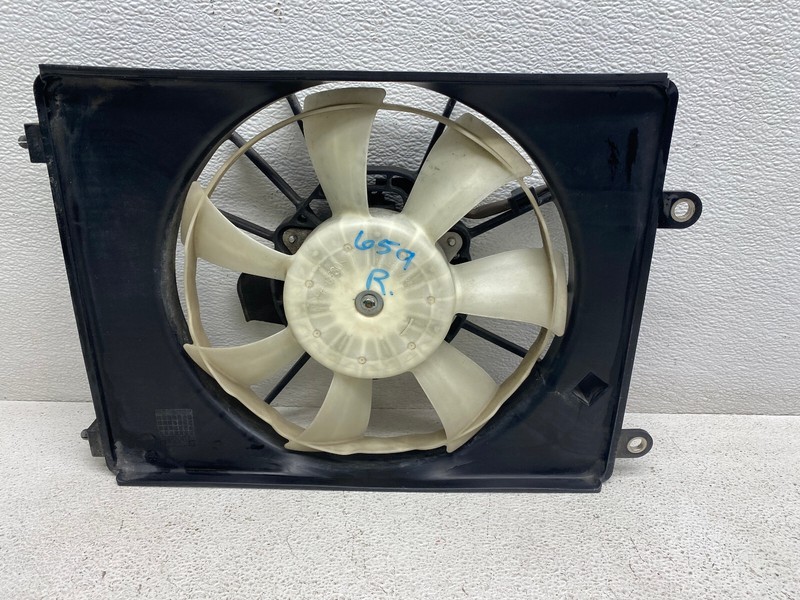 2016-2018 ACURA ILX RIGHT AC CONDENSER COOLING FAN ASSEMBLY OEM LOT659
