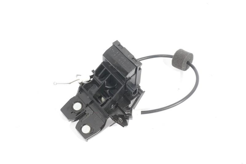 2006-2008 MERCEDES BENZ CLS500 TRUNK LOCK ACTUATOR