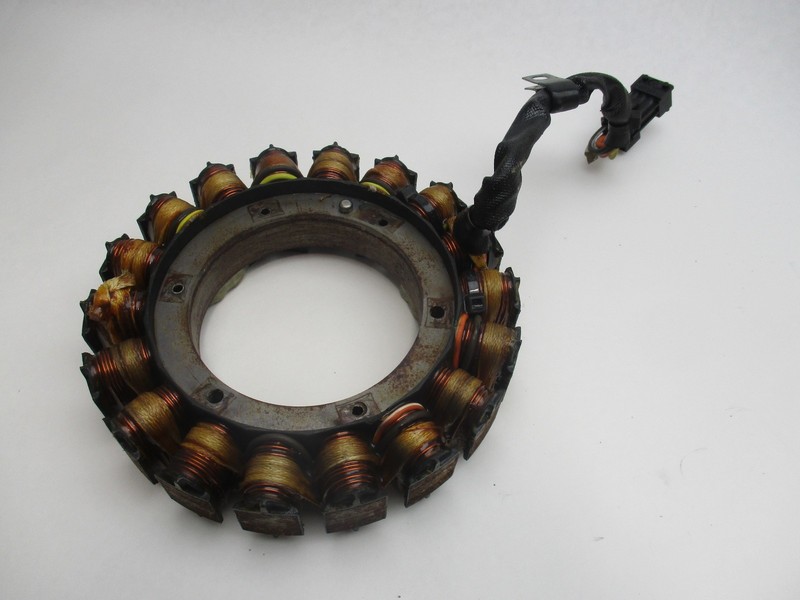 0586903 0586831 Evinrude Johnson Outboard Stator Assembly 200 225 250 HP 2005-06