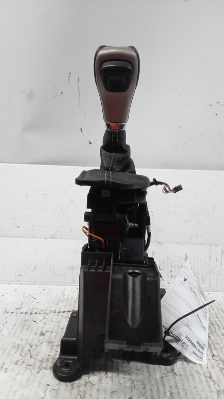 2015 Jeep Cherokee Automatic Transmission Shift Lever Assembly - 122K Miles