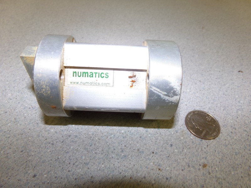 Numatics SE-536218-1 DEBG-01A3E-AAA2 1-1/8 1.000 *FREE SHIPPING*