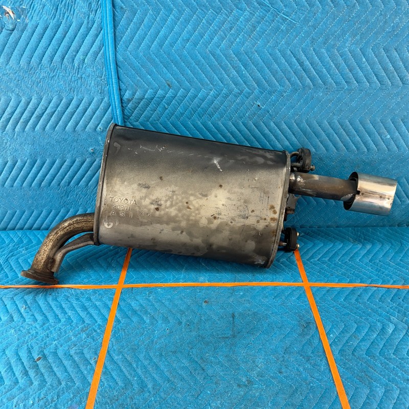 2005-2010 TOYOTA AVALON REAR LEFT DRIVER SIDE EXHAUST MUFFLER OEM